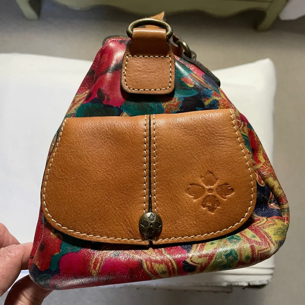 PATRICIA NASH HANDBAG   Multi Color   Very good used condition. - Picture 4 of 14